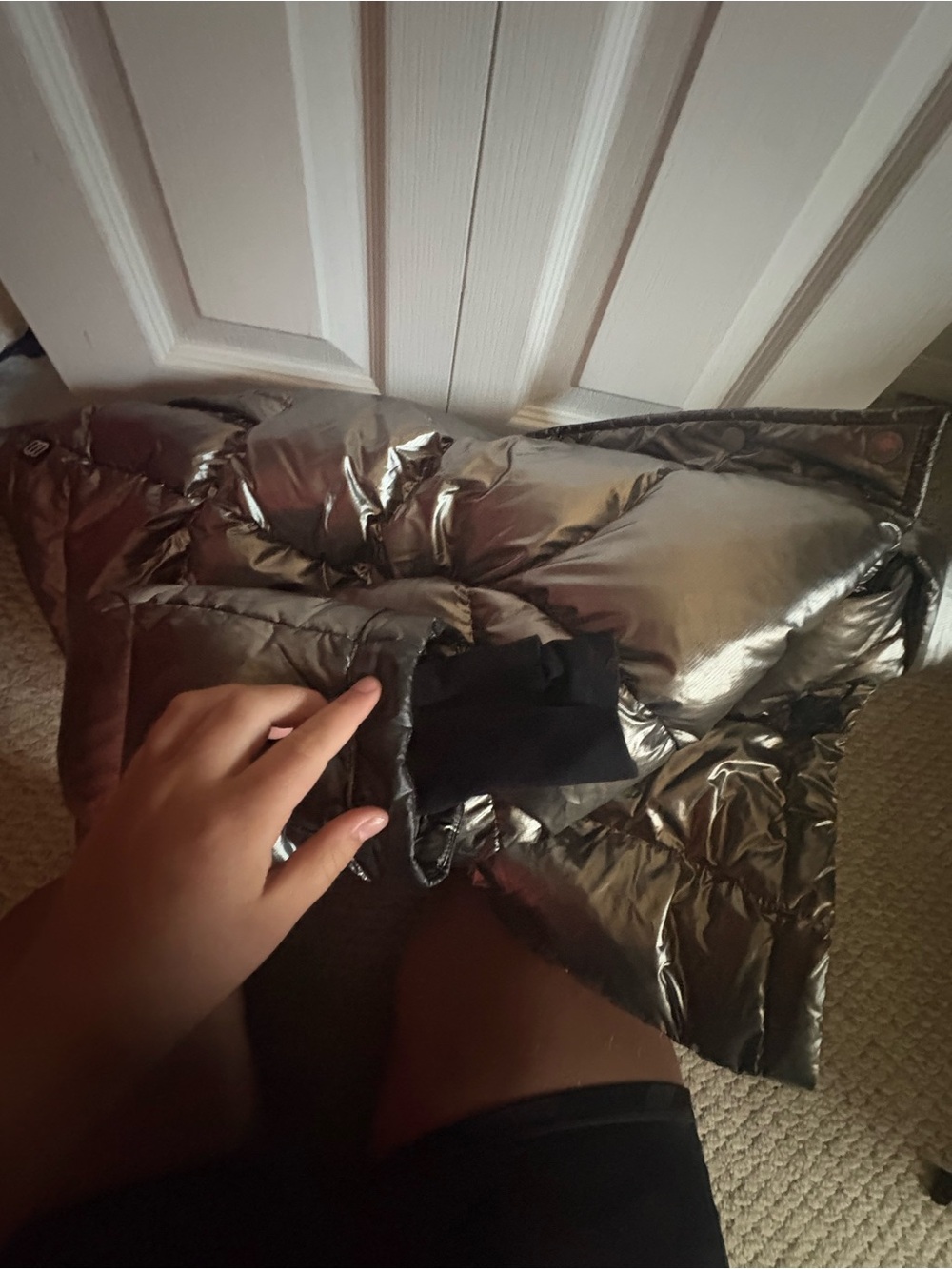 ARITZIA METALLIC SUPER PUFF WINTER JACKET! - Picture 4 of 4